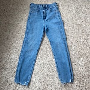 Express Slim Super High Rise Jeans Size 2 in a Lighter Blue